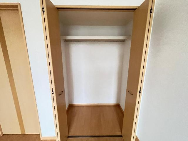 ヒールコートⅡの収納|南洋室収納