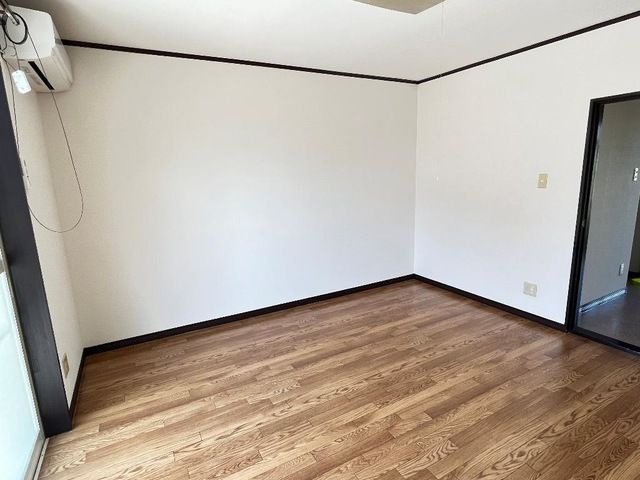 メルシーＹ＆Ｋの洋室