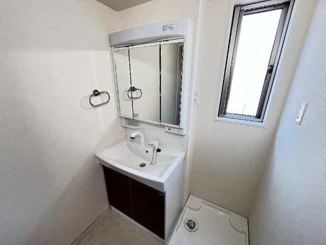 コーポ1529の洗面所|洗髪洗面化粧台