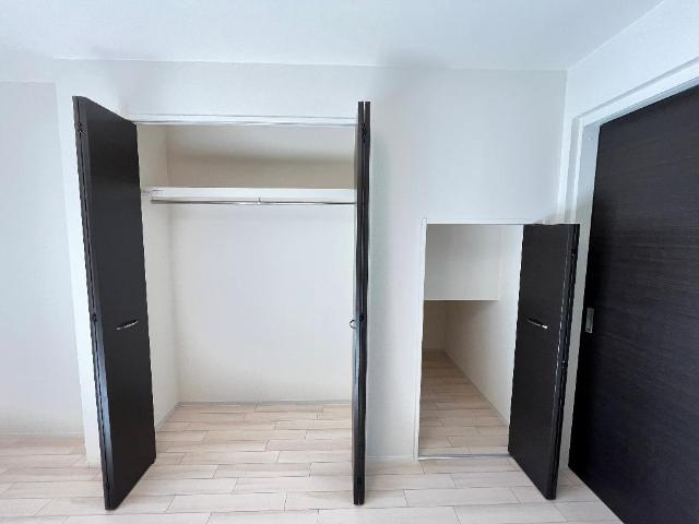 シルキーⅡの収納|クローゼット（イメージ）