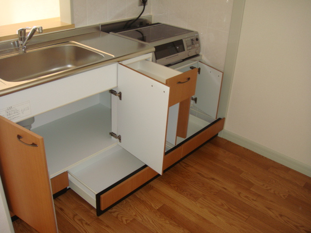 クレシアの収納|キッチン収納