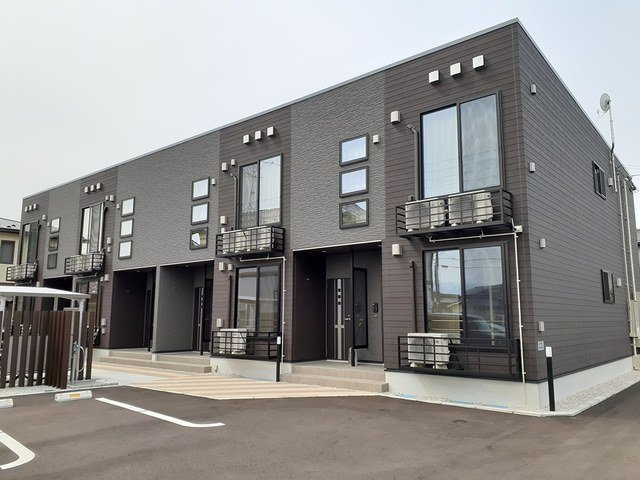 イタニティー富山の外観