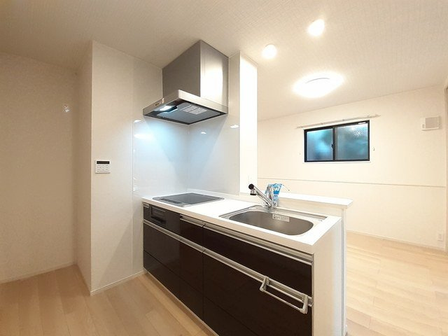 イタニティー富山のキッチン