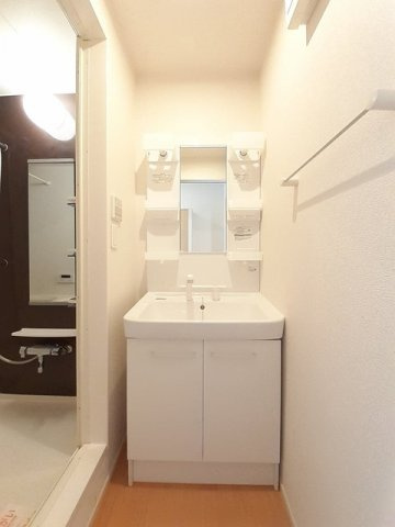 ソレアードＳの洗面所