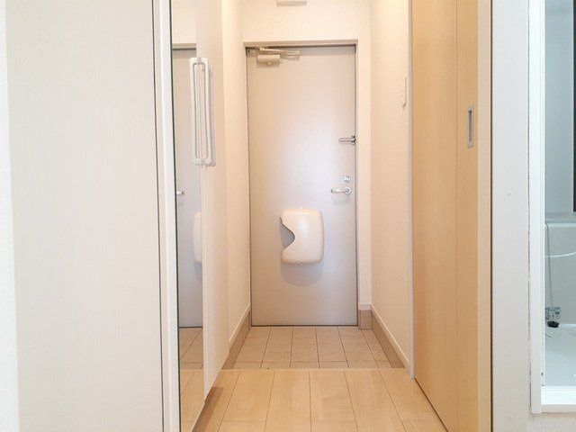 リーベ富岡の玄関