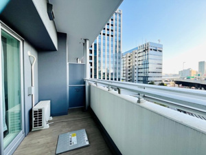 【バルコニー】