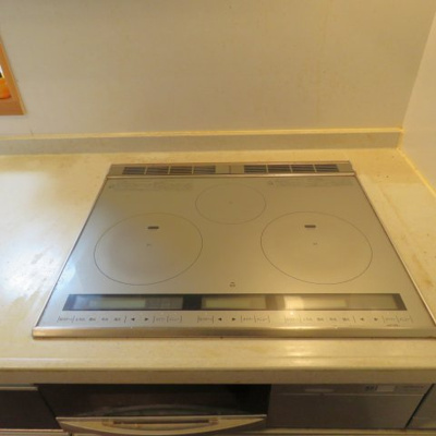 【キッチン】 | 昭島市上川原町１丁目　中古戸建 | ＩＨクッキングヒーター♪