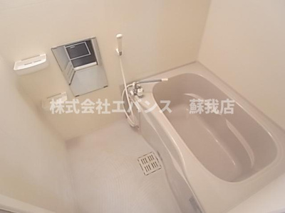 【浴室】 | ディアステスタ港 | コンパクトで使いやすいお風呂です