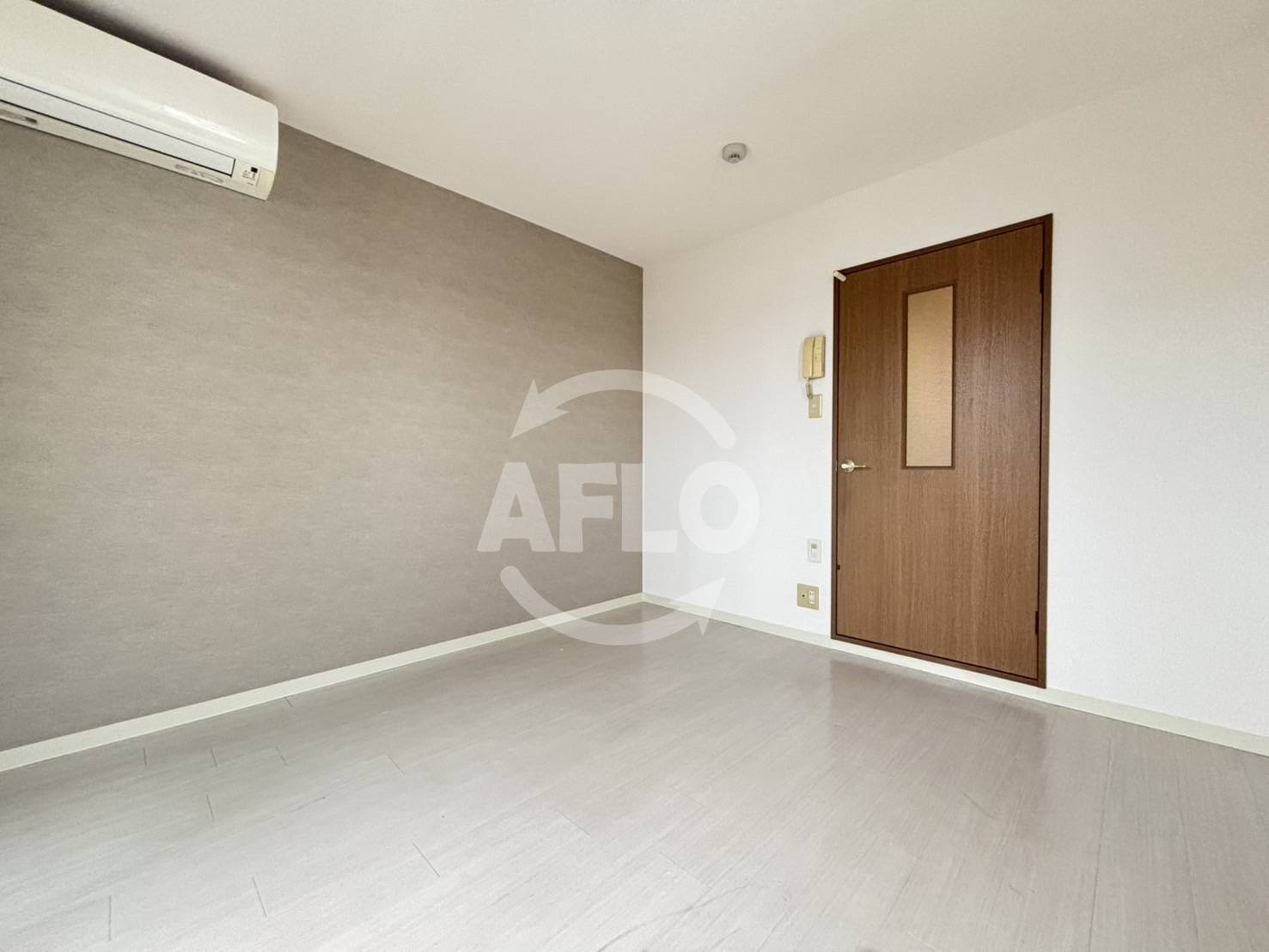 オーキッドコート北堀江の居間・リビング|オーキッドコート北堀江　洋室