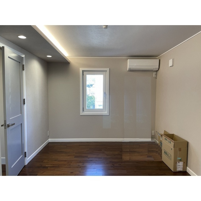 ブリランテ苦楽園口の洋室