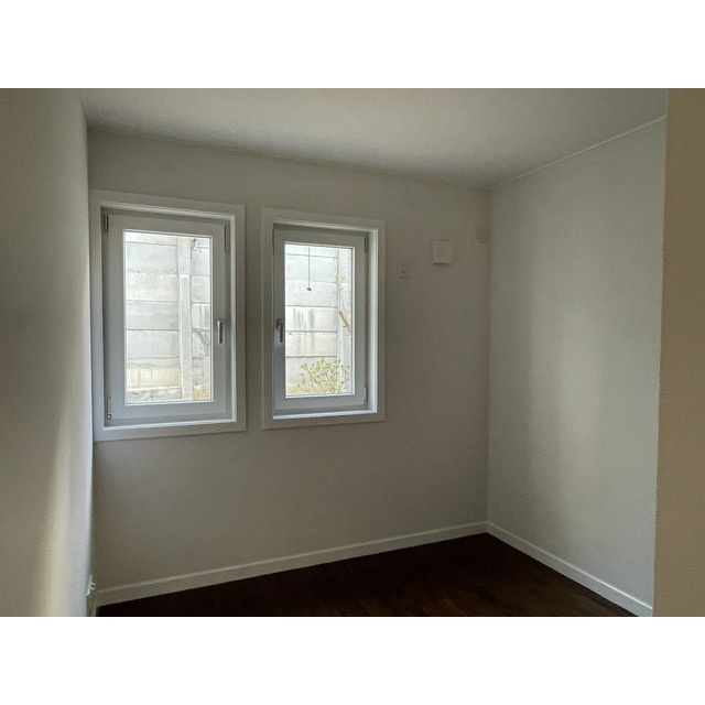 ブリランテ苦楽園口の洋室