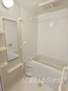 広島市安佐北区亀山６丁目のアパートの浴室|追い焚き・浴室暖房乾燥機あり