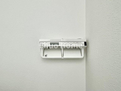 【内装】 | リレント第2三ノ輪 | 【ウォシュレット】清潔に使いたいお手洗いには最適な設備です。もちろんウォームレットも標準装備です。