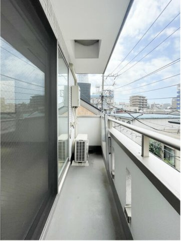 【東京都墨田区1棟売りマンション】　「令和2年1月新築」「とうきょうスカイツリー駅徒歩5分！」のバルコニー