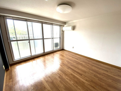 【内装】 | ファイブ南方