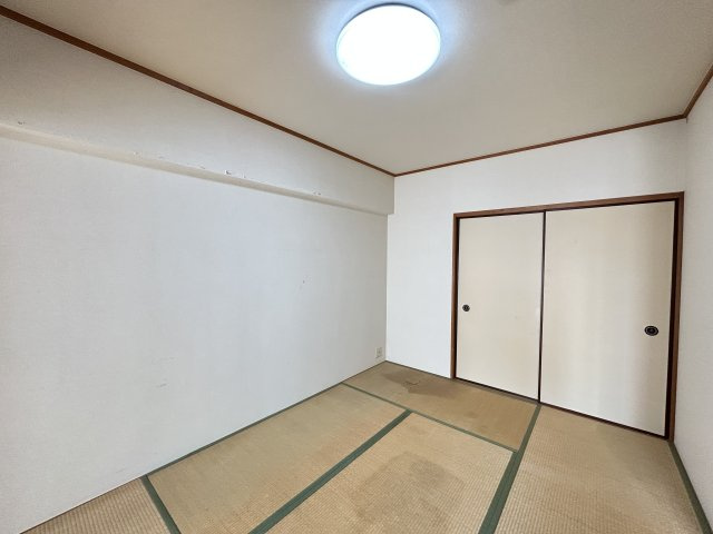 リッチド阿南2の和室