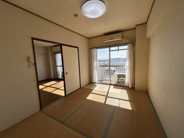 リッチド阿南2の和室