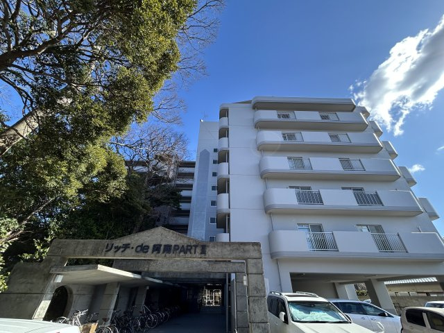 リッチド阿南2の外観