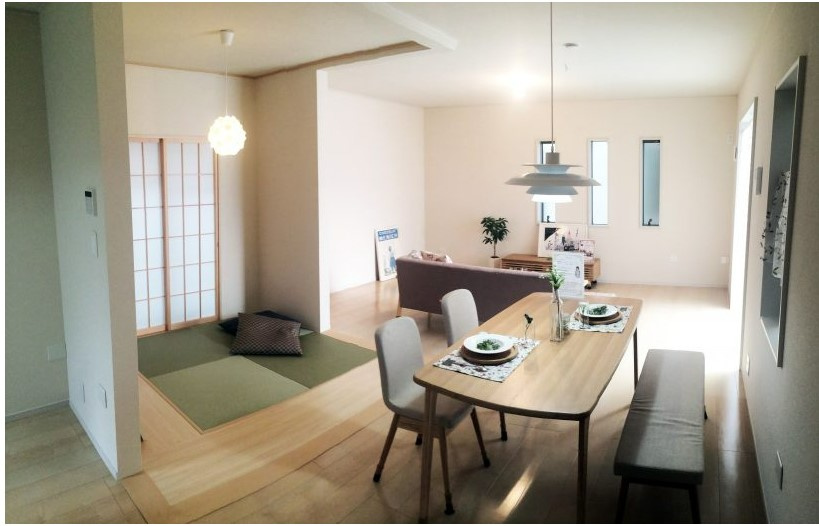 クレイドルガーデン　東区藤見町第１　全１棟の居間・リビング|完成イメージ写真です