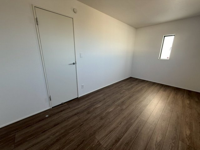 ★★糸満市喜屋武－１号棟（全２棟）の洋室|きれいな洋室です