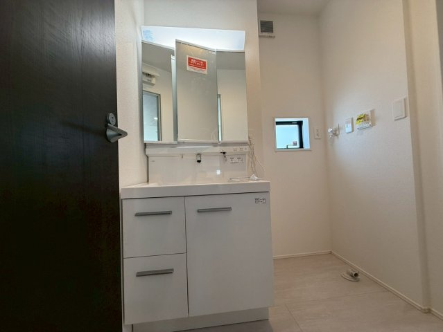 ★★糸満市喜屋武－2号棟（全２棟）の洋室|洋室です