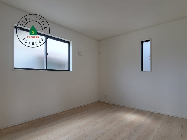 福岡市南区中尾2丁目第5-2棟（2号棟）の内観：施工例|元気いっぱいのお子様が活躍するお部屋です。