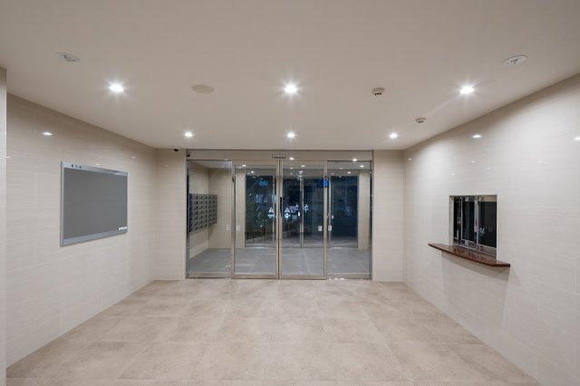 ラ・シック　サヴォイ　10階のエントランス