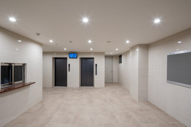 ラ・シック　サヴォイ　10階のエントランス