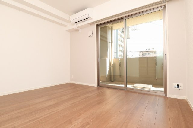 ラ・シック　サヴォイ　10階の居間・リビング|別号室のものです。現状優先になります。