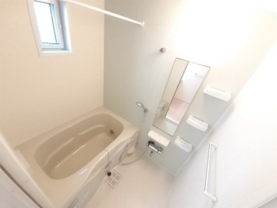 【浴室】 | ハーモニーガーデン小文字Ⅱ | ◆不動産すまラボの新プラン◆入居時の費用負担が0円で入居可能♪お気軽にお尋ねください♪