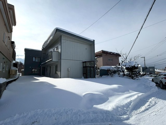 江別市文京台南町19-12の外観