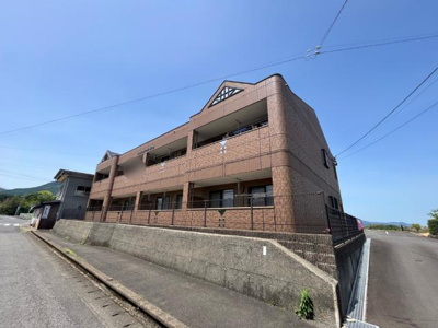 【外観】 | クレストールせいら | 外観写真（昼）