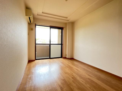 【内装】 | クレストールせいら | 洋室