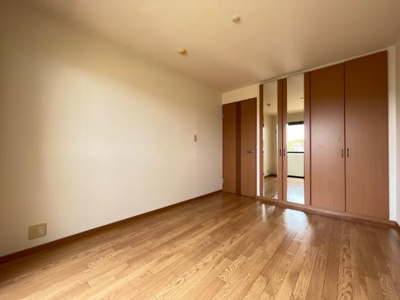 【内装】 | クレストールせいら | 洋室