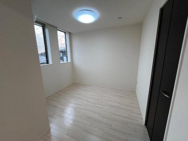 ＦＫ４の寝室|室内