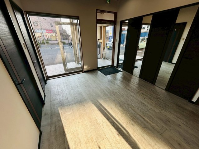 パパプラザの内装