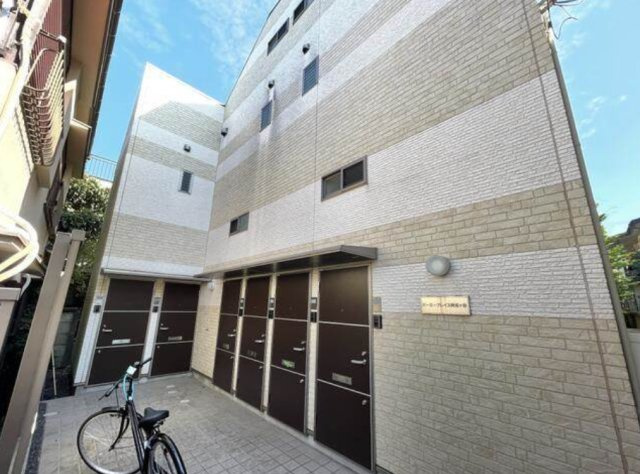 杉並区成田東５丁目のアパートの外観