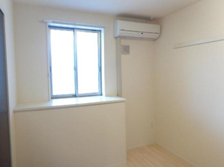 【内装】 | ラ・ヴィータ | 洋室