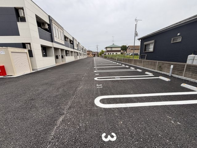 ＦＫ４の駐車場
