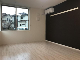 【展望】 | サンライズ | 洋室
