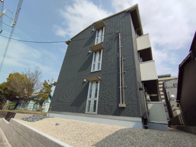 D-avance朝日　B棟の外観