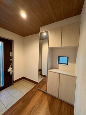 【玄関】 | GRAFARE瀬戸市坂上町２棟【仲介手数料無料　幡山西小　幡山中】