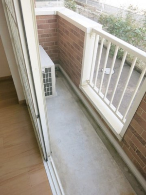 【バルコニー】 | ボナ・ジョルナータ