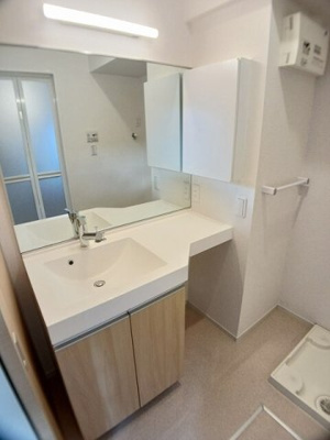 【洗面所】 | ソレイユＢ