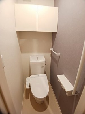 【トイレ】 | ソレイユＢ