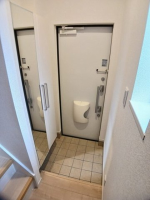 【玄関】 | ソレイユＢ