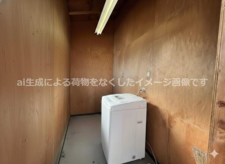 南アルプス市田島　中古住宅のその他|離れ　洗濯置場
AI生成のイメージ画