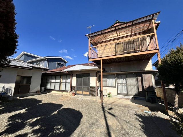 南アルプス市田島　中古住宅の外観