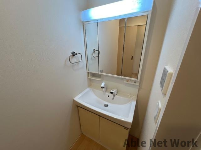 AmbitionⅡの洗面所|シャワー付洗面台