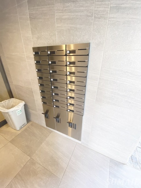 クオリタス東十条のその他共用部分|メールボックスです☆